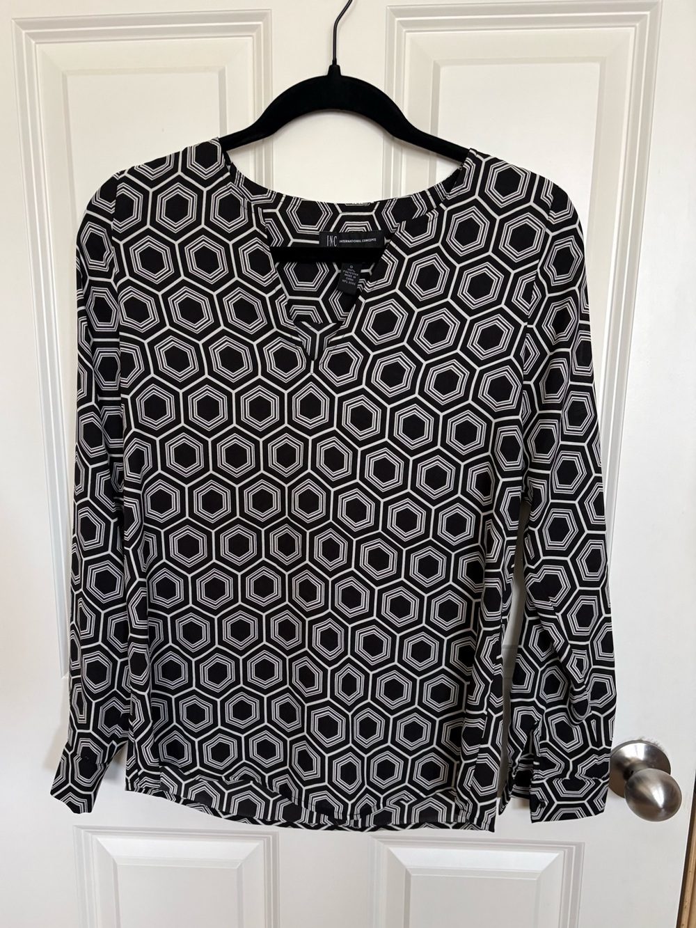 INC International Concepts Black and White Geometric Hexagon Print Blouse